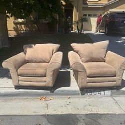 Free 2 sofa seats