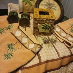 Palm Tree Bathroom Set