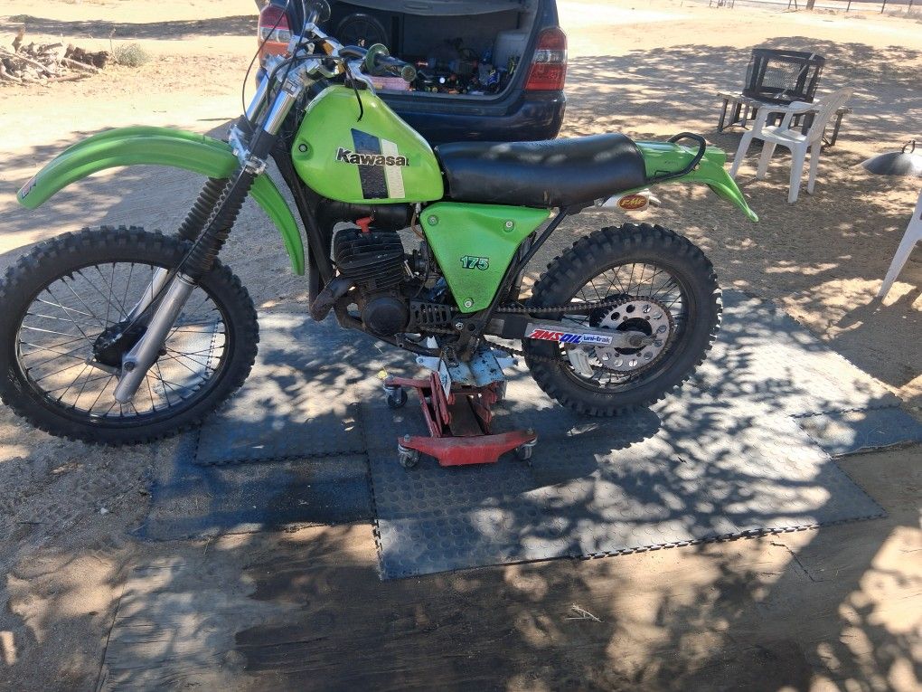 1982 Yamaha Kawasaki