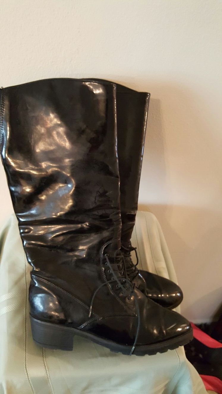 Jones New York Sport Lace Up Boots