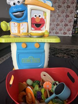 Sesame Street Kitchen - Collectors Item