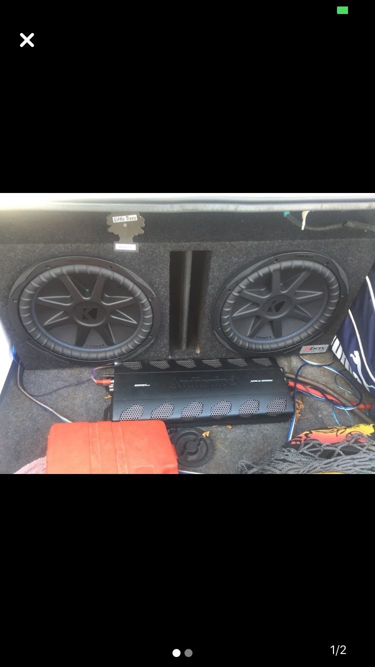 2 CVX 12s 2000 WATT AUDIOPIPE MONO D AMP