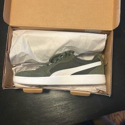 Puma Shoes Size 10 