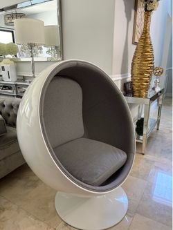 Eero Aomio style Ball Chair