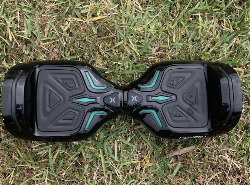 Three Hover-1 Superfly Scooters UL 2272 Certified - 1 Charger & 3 Hoverboard