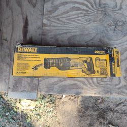DeWalt saw saw 