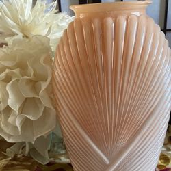Vintage Fan, Shell Vase  Beautiful