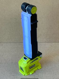 Ryobi P727 ONE+ 18V Cordless LED Workbench Light (Tool-Only)