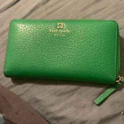 Green leather kate spade Zip Wallet