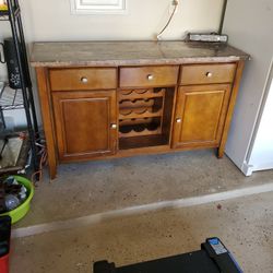 Table wood wine rack