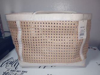Straw Caning Tote Bag – A New Day (Target)
$20