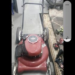 Briggs and Stratton Gas Lawnmower