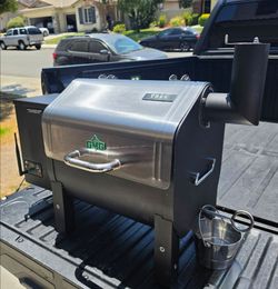 Green Mountain Grills Trek Prime