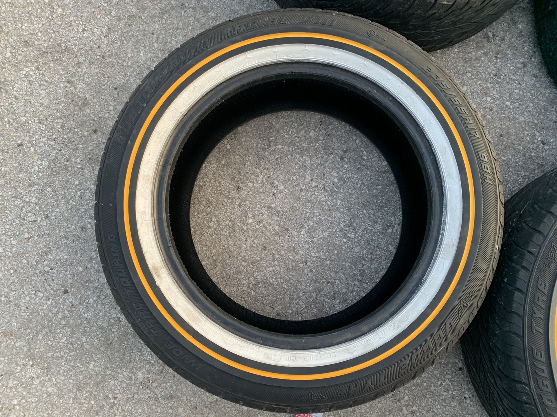 Good used Vogue Tires 235/55r17 Vogues 235/55/17 Tire complete set 235