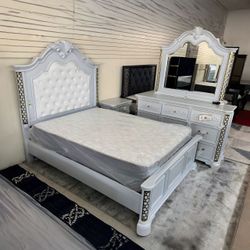 EXCLUSIVE] Amani White LED Bedroom Set