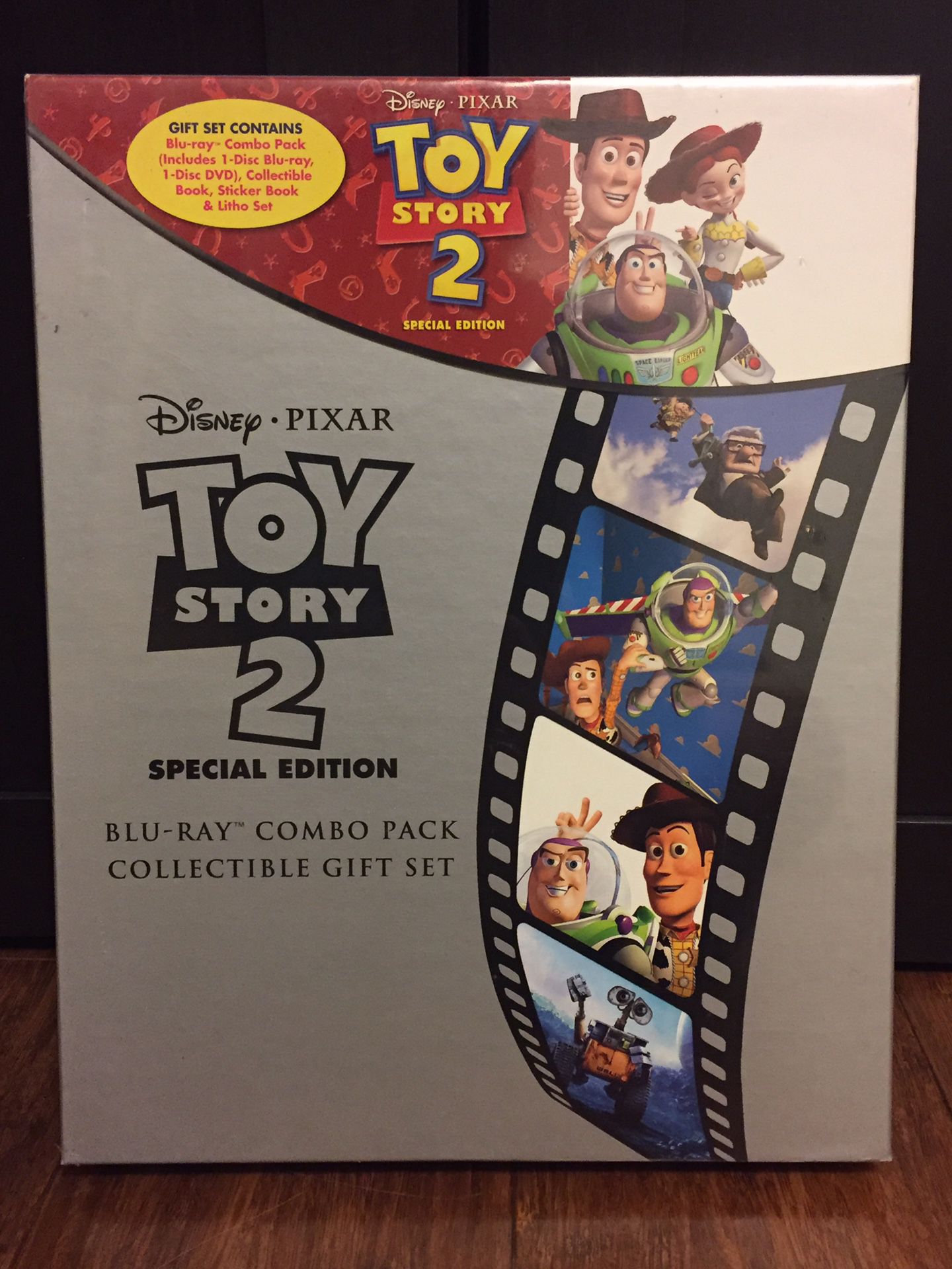 Toy Story 2 Blu-Ray DVD Collectible Gift Set