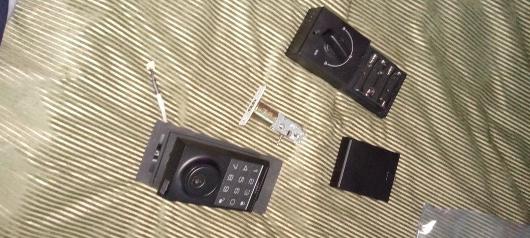 Digital Punchpad Door Lock System NO Key