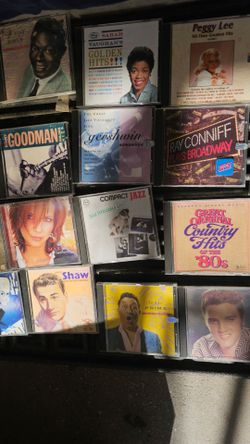 Vintage CD of music. Golden hits.