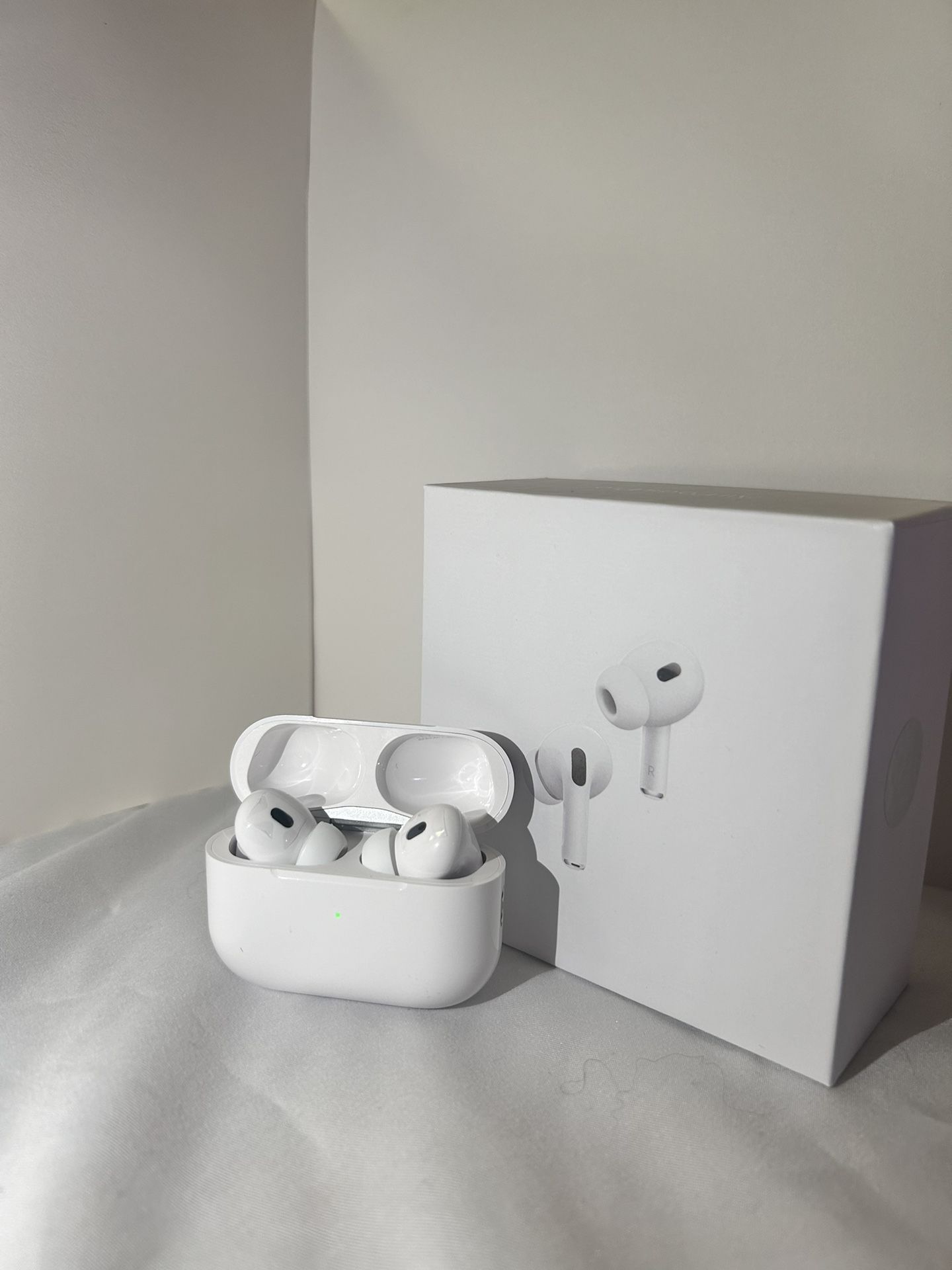 AIRPOD PRO 2 BRAND NEW