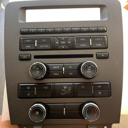 2010–2014 Ford Mustang Dash Kit Faceplate – Metra 99-5823CH (No Bracket)