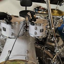 Drum Set Everything Included Must See