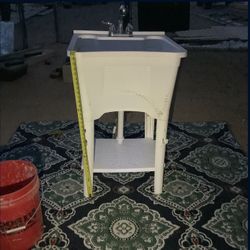 Freestanding Laundry / Utility Sink with Faucet & Shelf