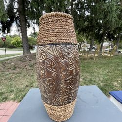 Beautiful vintage Vaes 