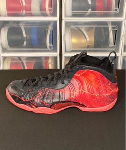 Stranger Things x Nike Air Foamposite One