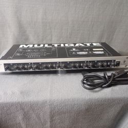 Behringer Multigate XR1400