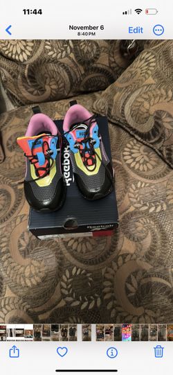 Children’s Reebok Tennis Shoe