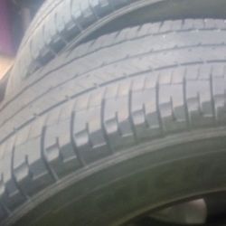275 65 R18 Michelin 