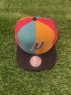 San Antonio Spurs New Era Fiesta SnapBack 