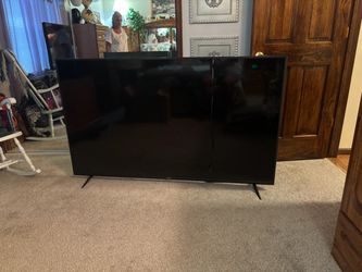 70” Vizio smart tv
