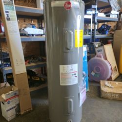Rheem PROE40 T2 RH95 Classic 40 Gallon Tall Residential Electric Water Heater #115356