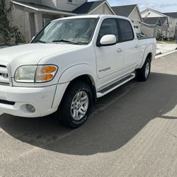 Toyota Tundra  04