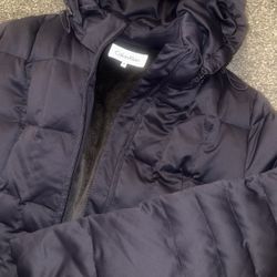 Woman’s Calvin Klein Puffer Size Medium