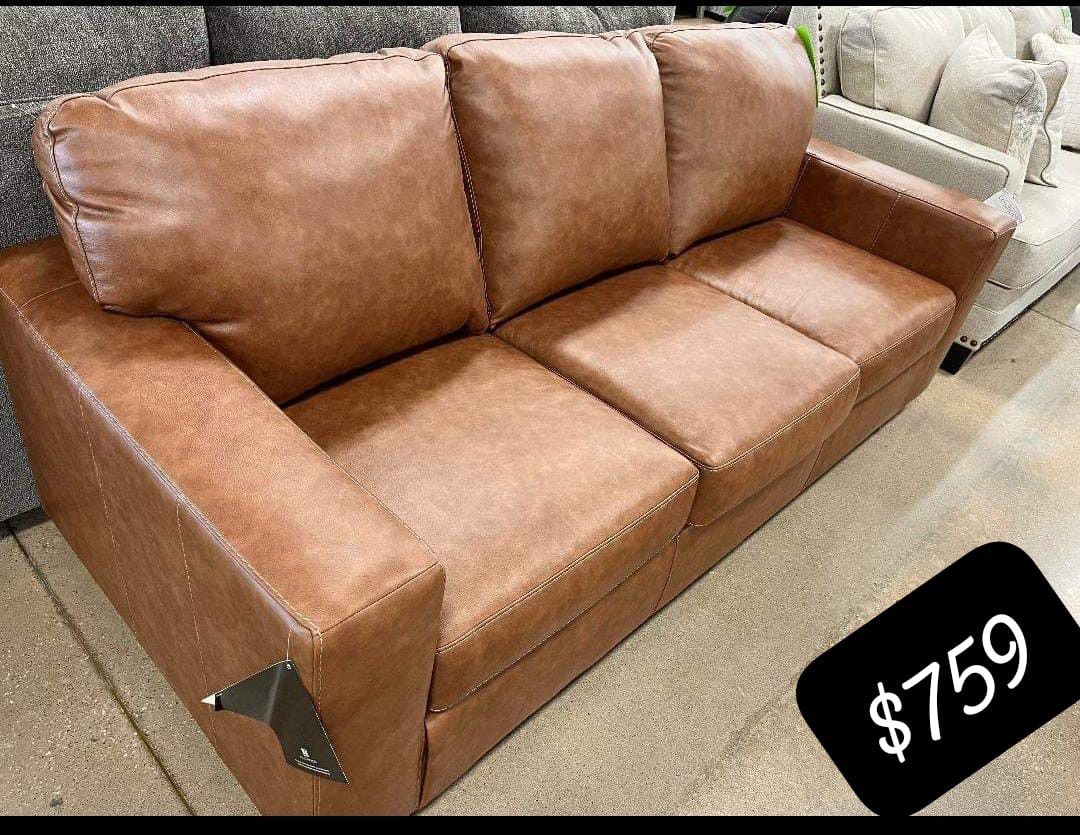 Bolsena Caramel Sofas Couchs 