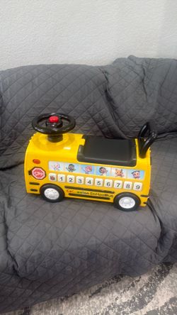 Cocomelon bus