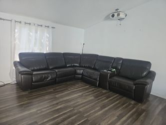 Leather Reclining Sofa for Sale – Good Condition