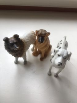 Toy dogs
