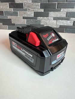 Milwaukee M18 HIGH OUTPUT XC6.0  new $80