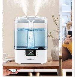 WHITE Smart Humidifier for large rooms w/ essential oil diffuser