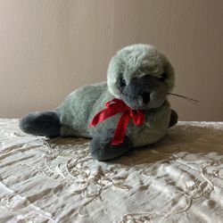 Mary Meyer “Sea Light Seal”