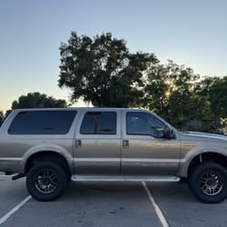 2005 Ford Excursion