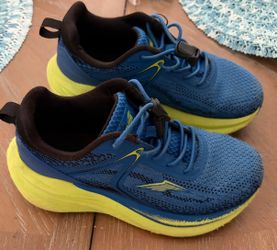 Avia Running Sneakers Blue Yellow