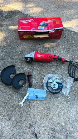MILWAUKEE 15 AMP 7”-9” LARGE ANGLE GRINDER