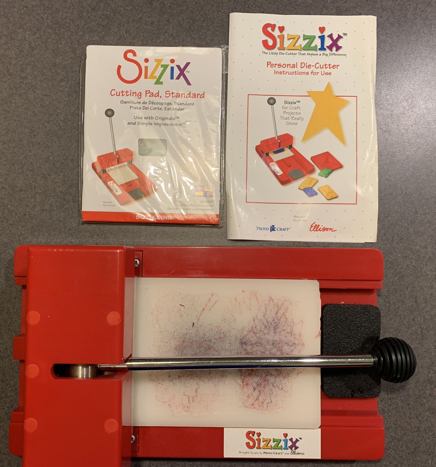 Sizzix Die Cut Machine & Extra Pad