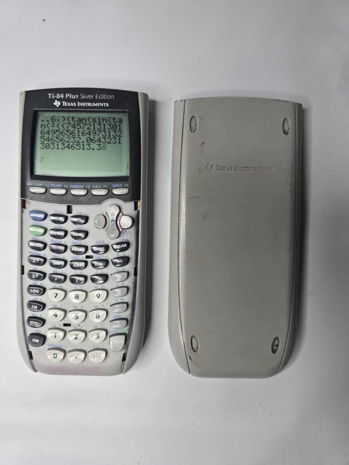 Texas Instruments TI-84 Plus Silver Edition Calculator With Cover Works