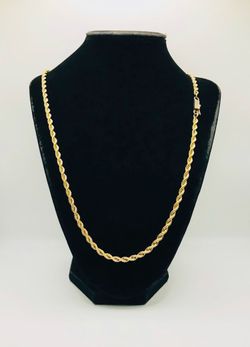 10k SOLID ROPE CHAIN