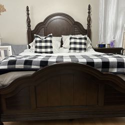 5 Bedroom Furniture Set 